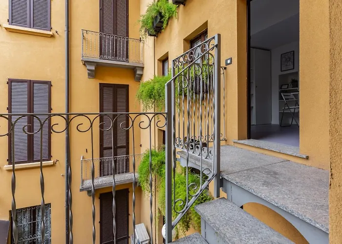 Guesthost - Central Studio Apts Milano-Corso Magenta